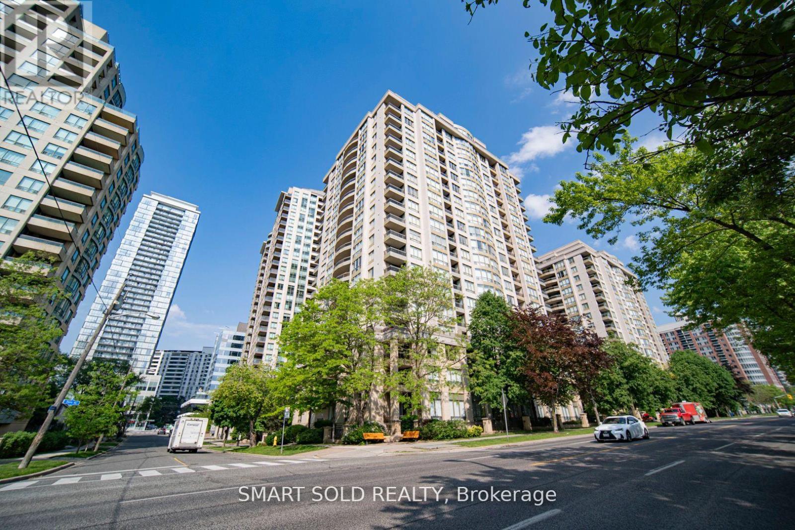 PH210 - 256 DORIS AVENUE, Toronto, Ontario