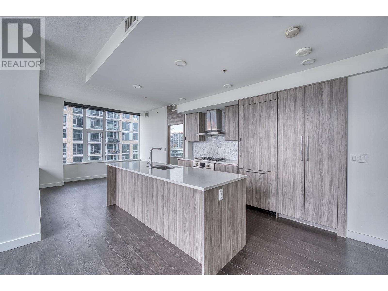 Listing Picture 2 of 31 : 1121 3300 KETCHESON ROAD, Richmond / 烈治文 - 魯藝地產 Yvonne Lu Group - MLS Medallion Club Member