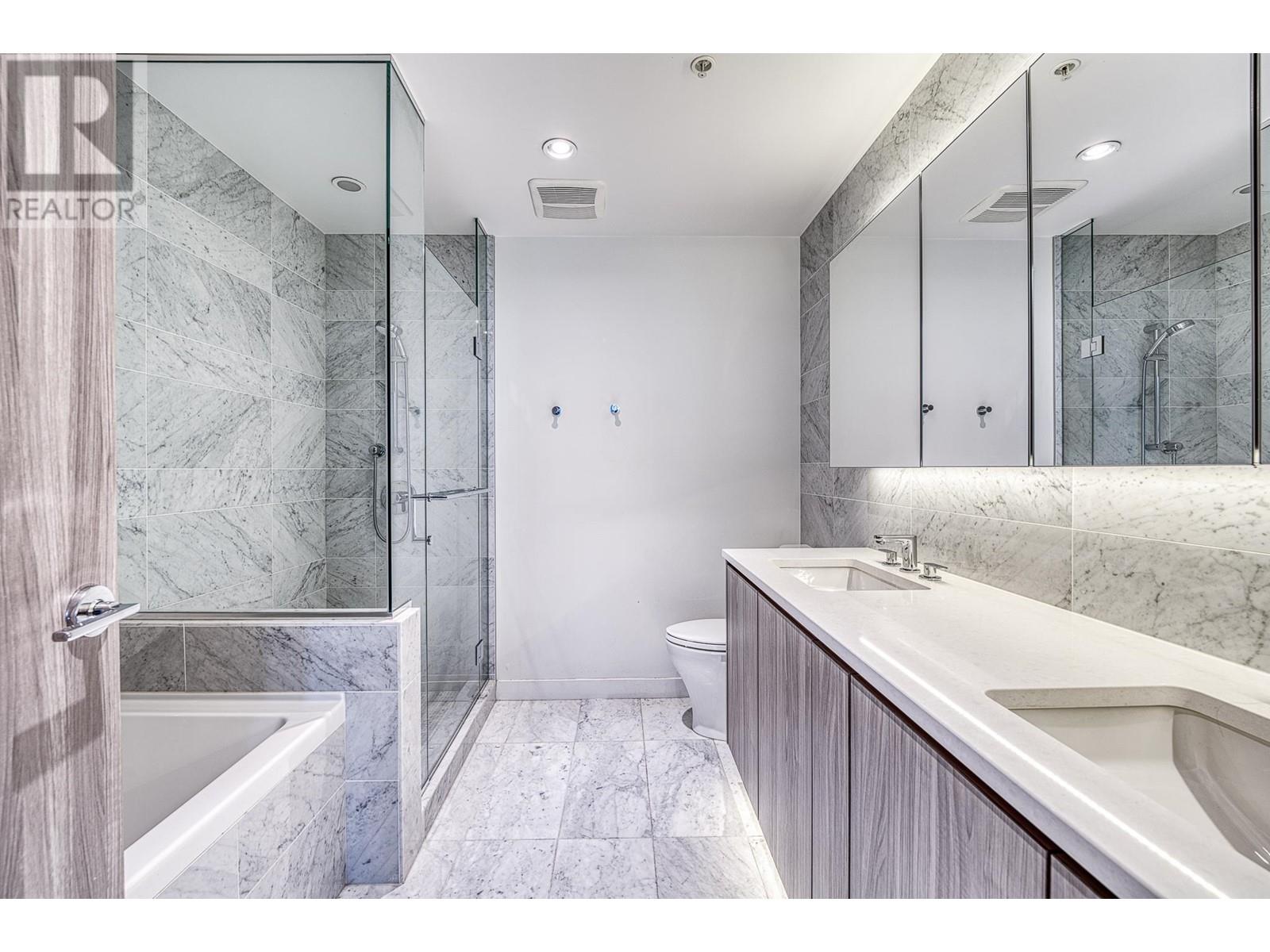 Listing Picture 21 of 31 : 1121 3300 KETCHESON ROAD, Richmond / 烈治文 - 魯藝地產 Yvonne Lu Group - MLS Medallion Club Member