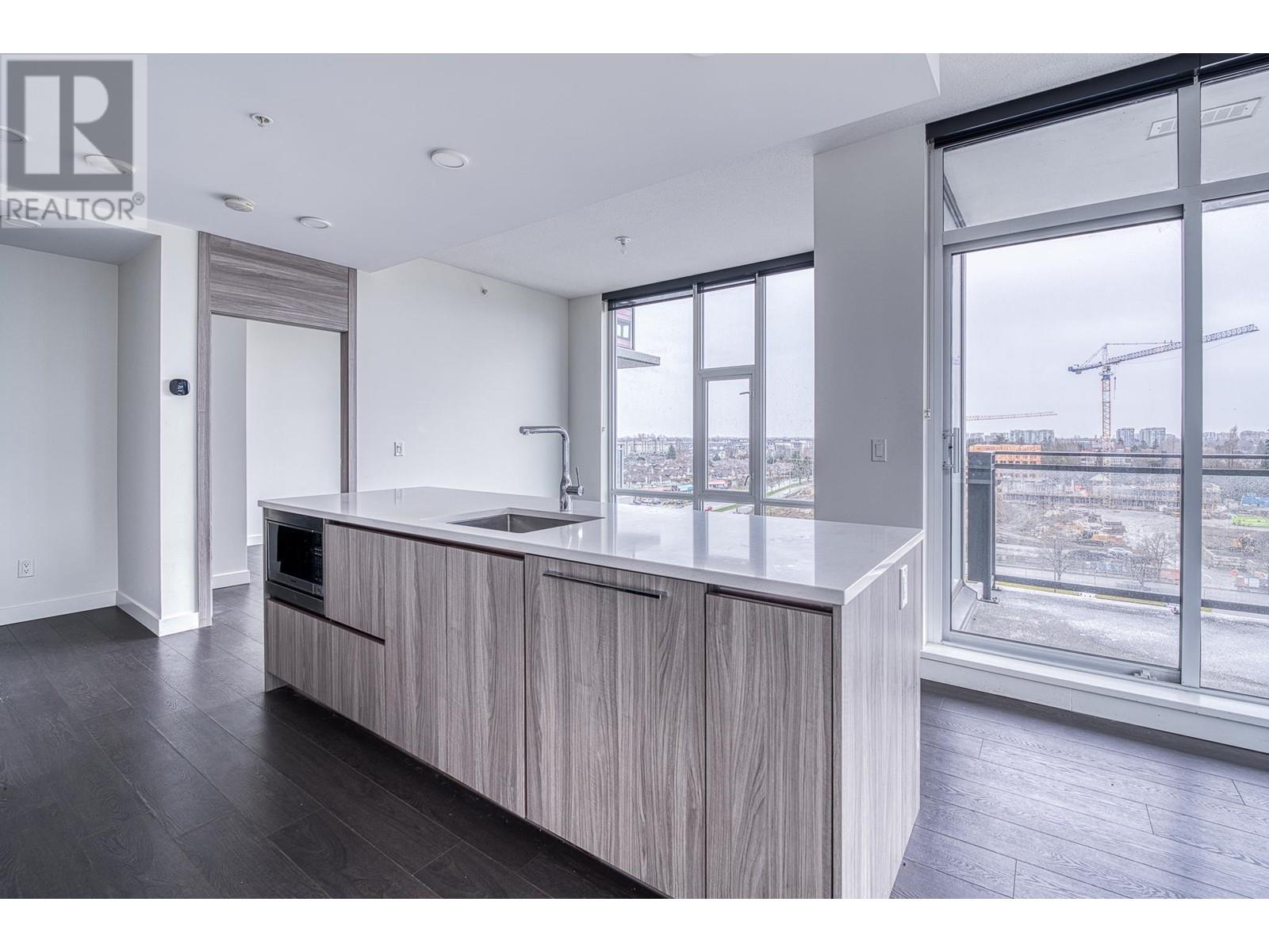 Listing Picture 17 of 31 : 1121 3300 KETCHESON ROAD, Richmond / 烈治文 - 魯藝地產 Yvonne Lu Group - MLS Medallion Club Member