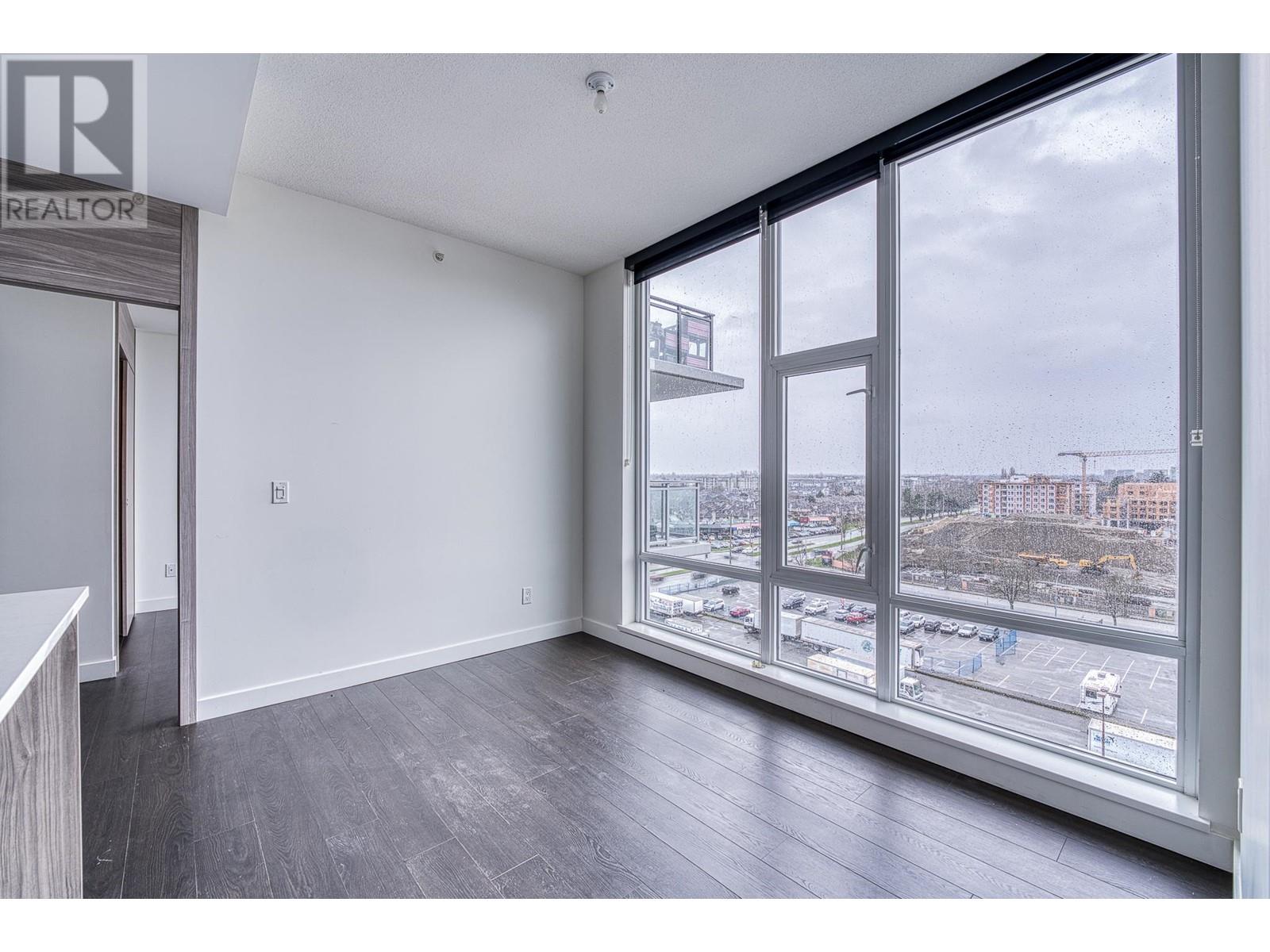 Listing Picture 12 of 31 : 1121 3300 KETCHESON ROAD, Richmond / 烈治文 - 魯藝地產 Yvonne Lu Group - MLS Medallion Club Member