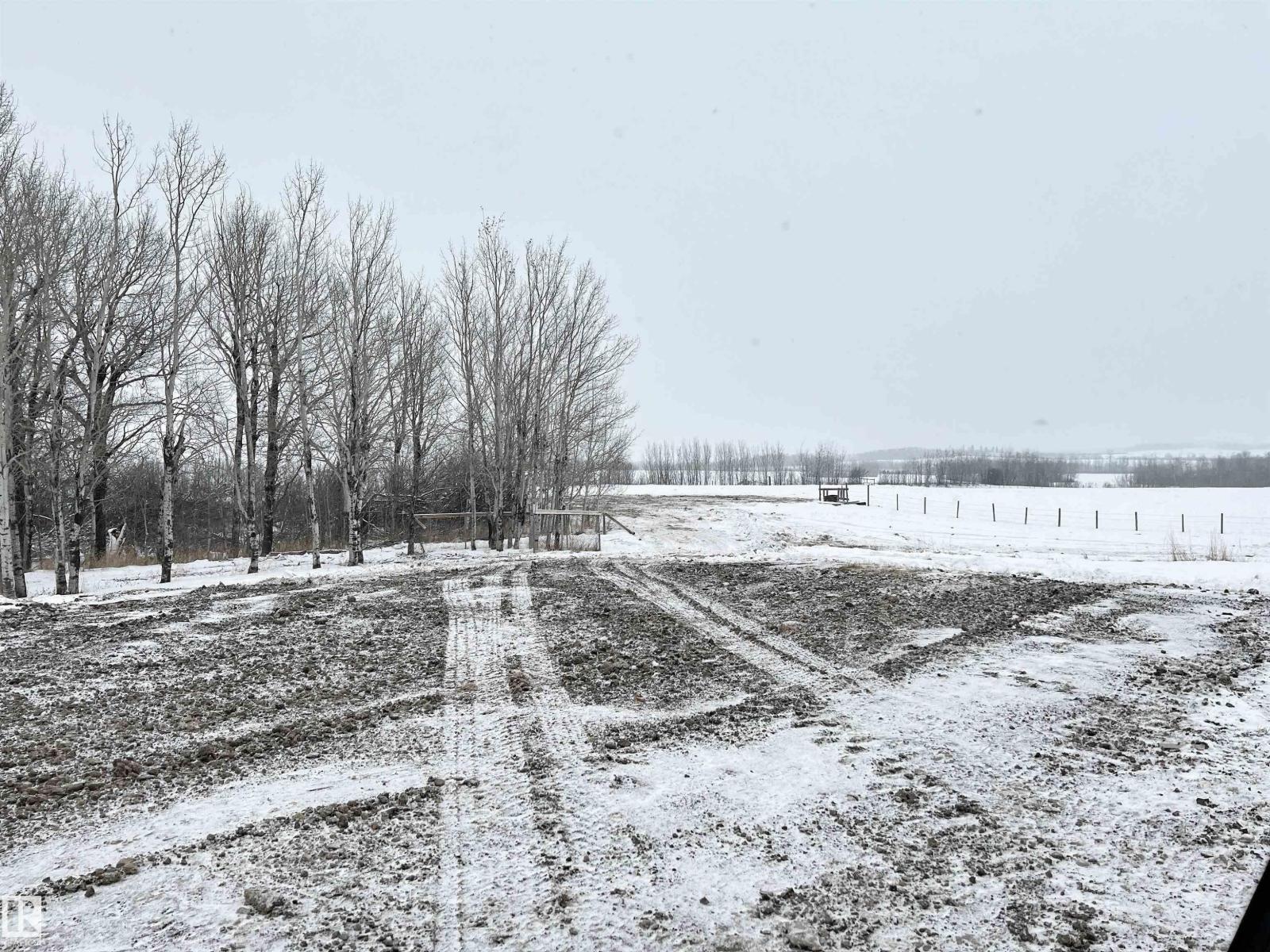 58013 Rge Rd 81, Rural Lac Ste. Anne County, Alberta  T0E 1N0 - Photo 8 - E4416203