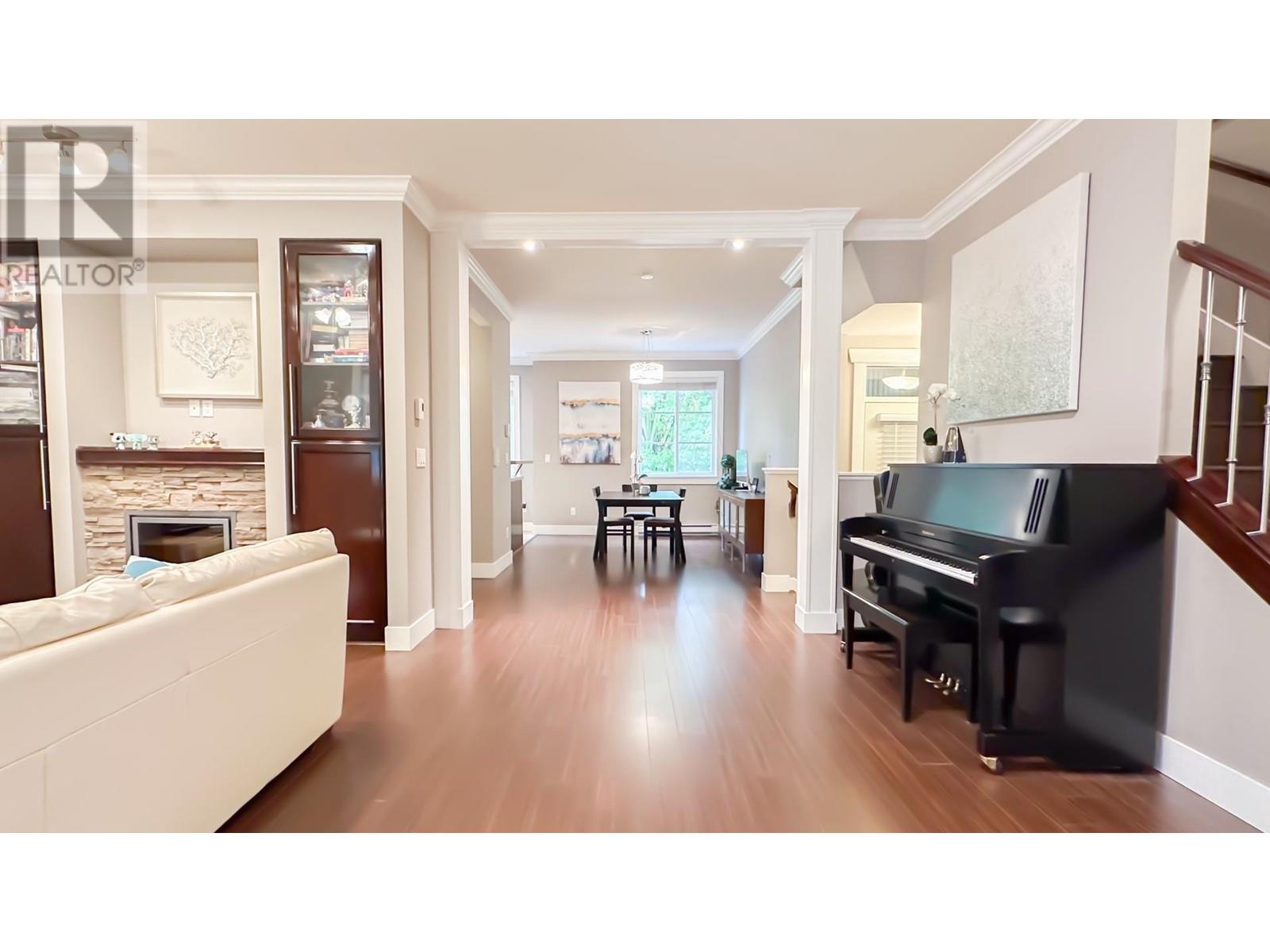 Listing Picture 7 of 31 : 4 7520 GILBERT ROAD, Richmond / 烈治文 - 魯藝地產 Yvonne Lu Group - MLS Medallion Club Member