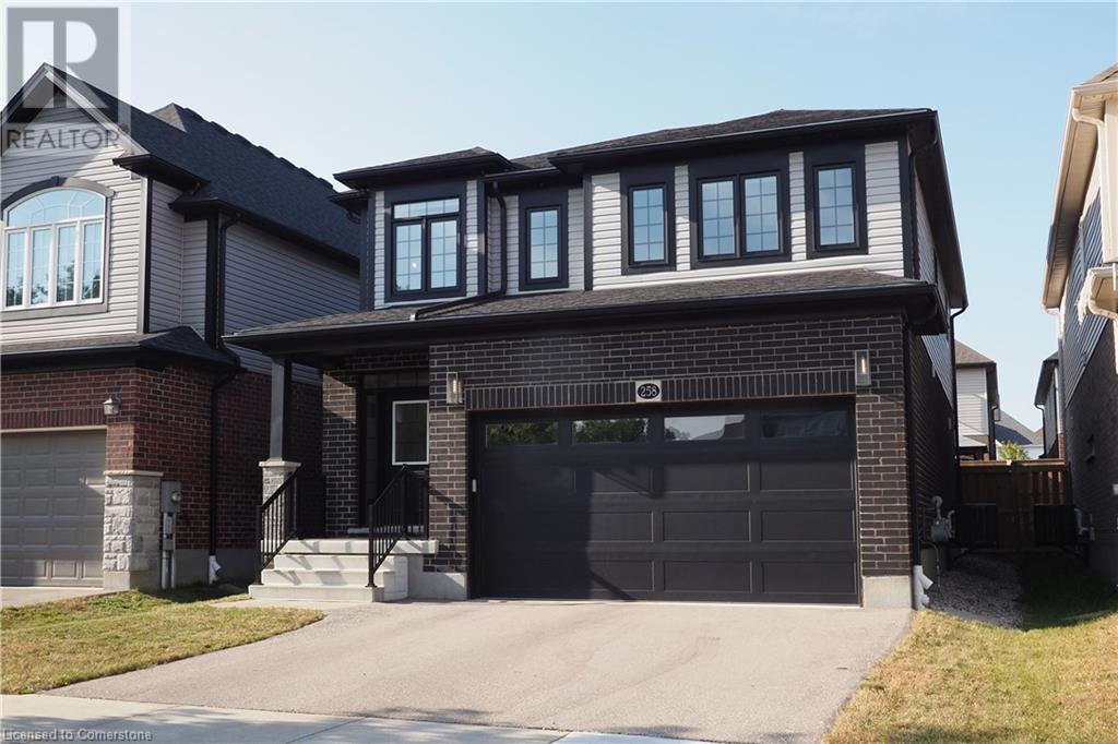 258 Sedgewood StreetKitchener, Ontario  N2P 0J6 - Photo 3 - 40685560