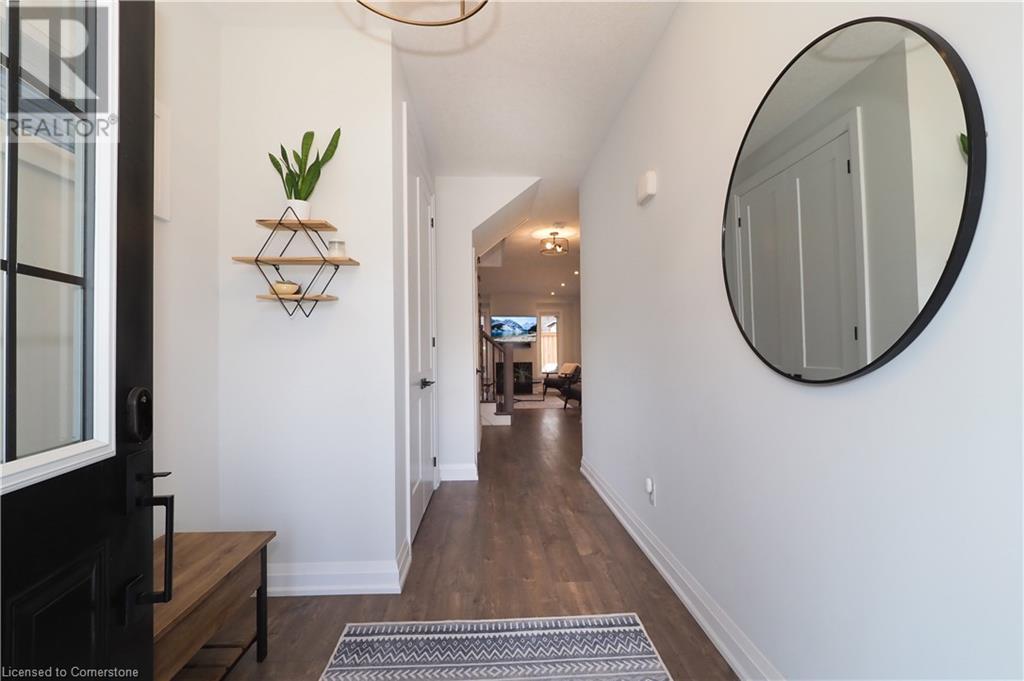 258 Sedgewood StreetKitchener, Ontario  N2P 0J6 - Photo 5 - 40685560