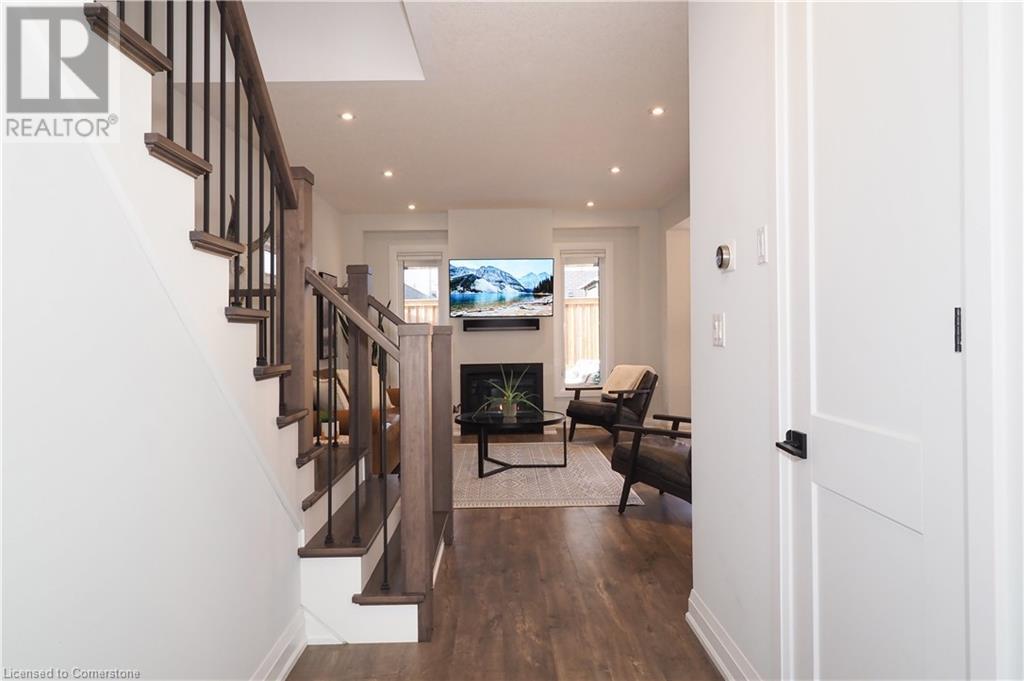 258 Sedgewood StreetKitchener, Ontario  N2P 0J6 - Photo 6 - 40685560