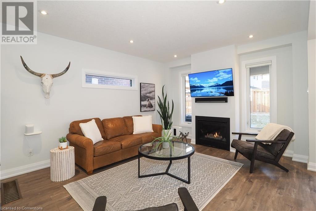 258 Sedgewood StreetKitchener, Ontario  N2P 0J6 - Photo 7 - 40685560