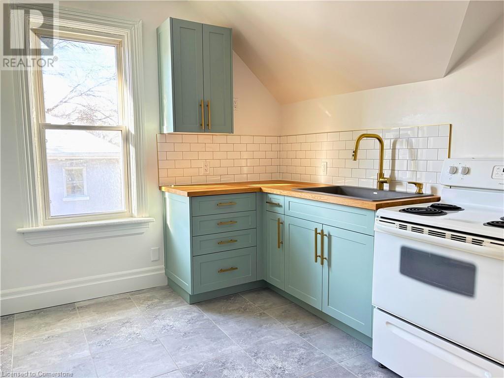 14 Serviss Street Unit# Upper, Cambridge, Ontario  N1R 2N3 - Photo 9 - 40685334