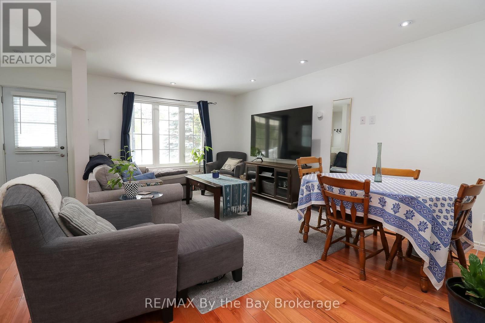 27 50th Street N, Wasaga Beach, Ontario  L9Z 1X2 - Photo 6 - S11894667