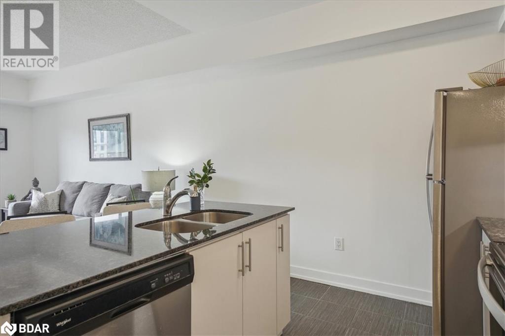 4 Spice Way Unit# 213, Barrie, Ontario  L9J 0M2 - Photo 12 - 40685571