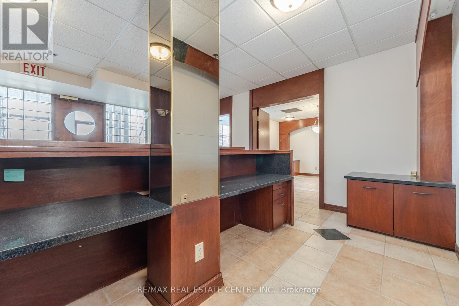 50,51 - 5100 South Service Road, Burlington, Ontario  L7L 6A5 - Photo 12 - W11894691