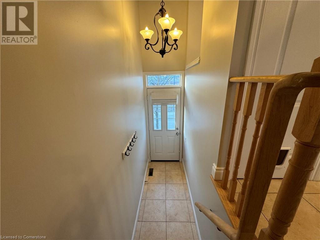 5080 Fairview Street Unit# 7, Burlington, Ontario  L7L 7E9 - Photo 3 - 40685395