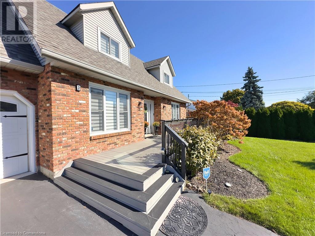 6 Vine Road, Grimsby, Ontario  L3M 5A2 - Photo 2 - 40666217