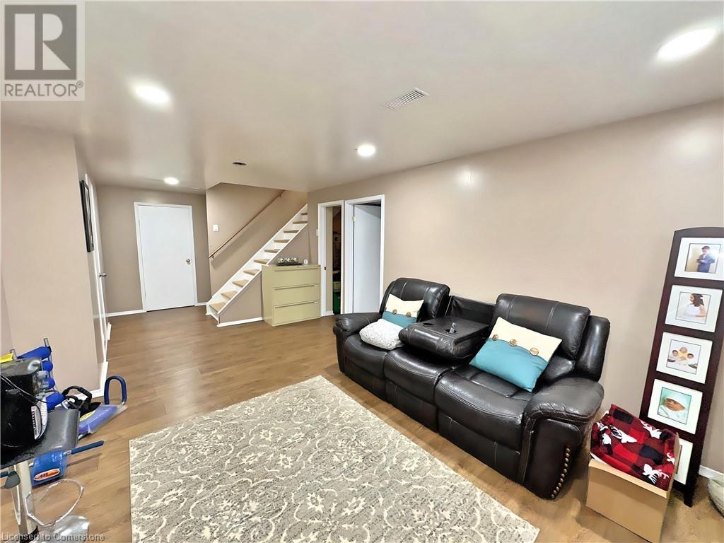 6 Vine Road, Grimsby, Ontario  L3M 5A2 - Photo 31 - 40666217