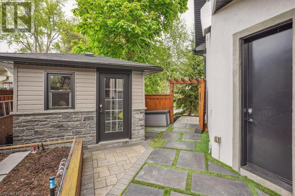 1031 Welwyn Drive, Mississauga, Ontario  L5J 3J2 - Photo 37 - 40676788