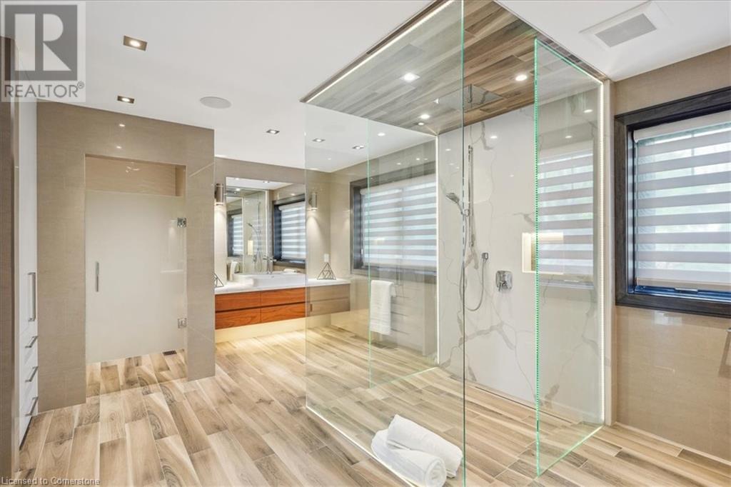 1031 Welwyn Drive, Mississauga, Ontario  L5J 3J2 - Photo 10 - 40676788