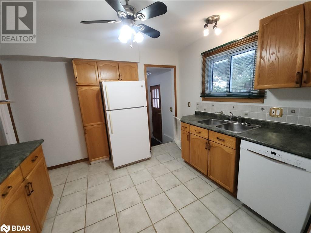 1023 Carson Road, Springwater, Ontario  L4M 4S5 - Photo 4 - 40667354