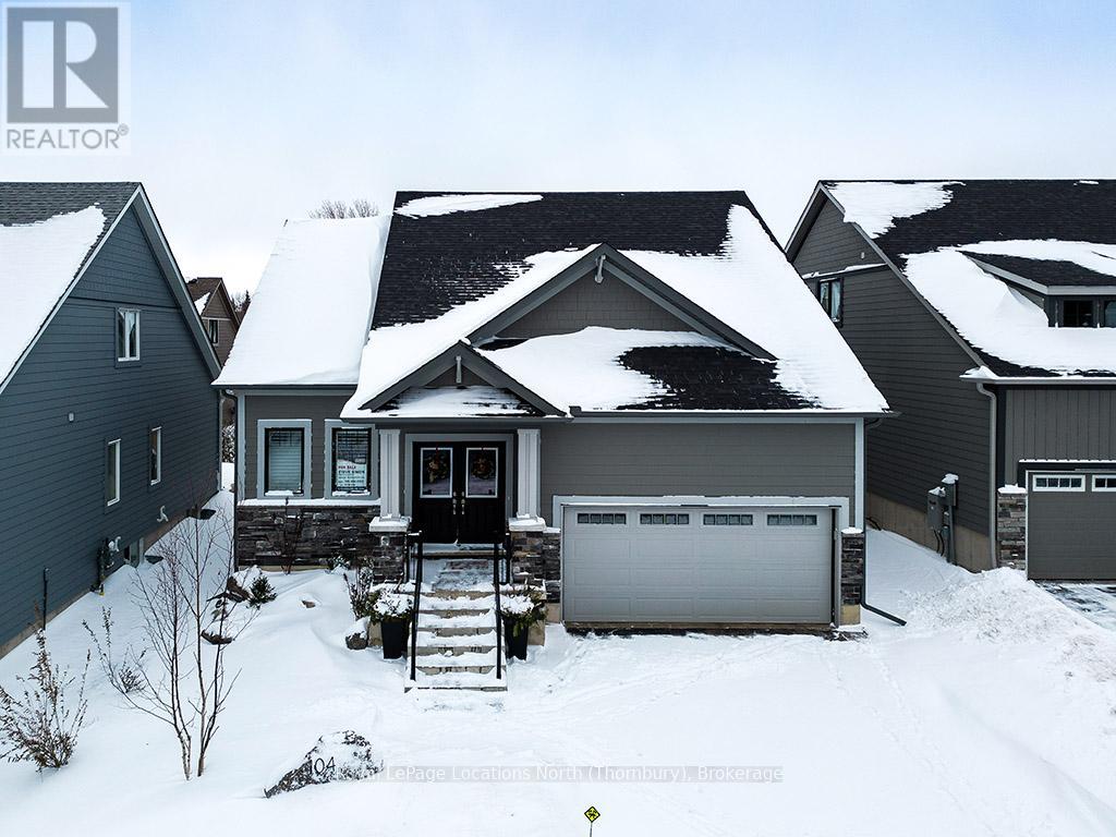 104 CLIPPERS LANE, Blue Mountains, Ontario