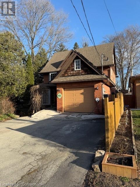 265 Emerson StreetHamilton, Ontario  L8S 2Y5 - Photo 1 - 40685031