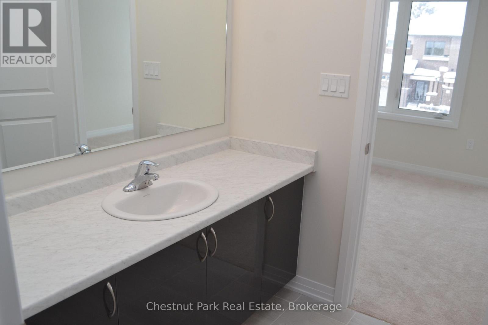 3035 Sandy Acres Avenue, Severn, Ontario  L3V 8R3 - Photo 21 - S11894875