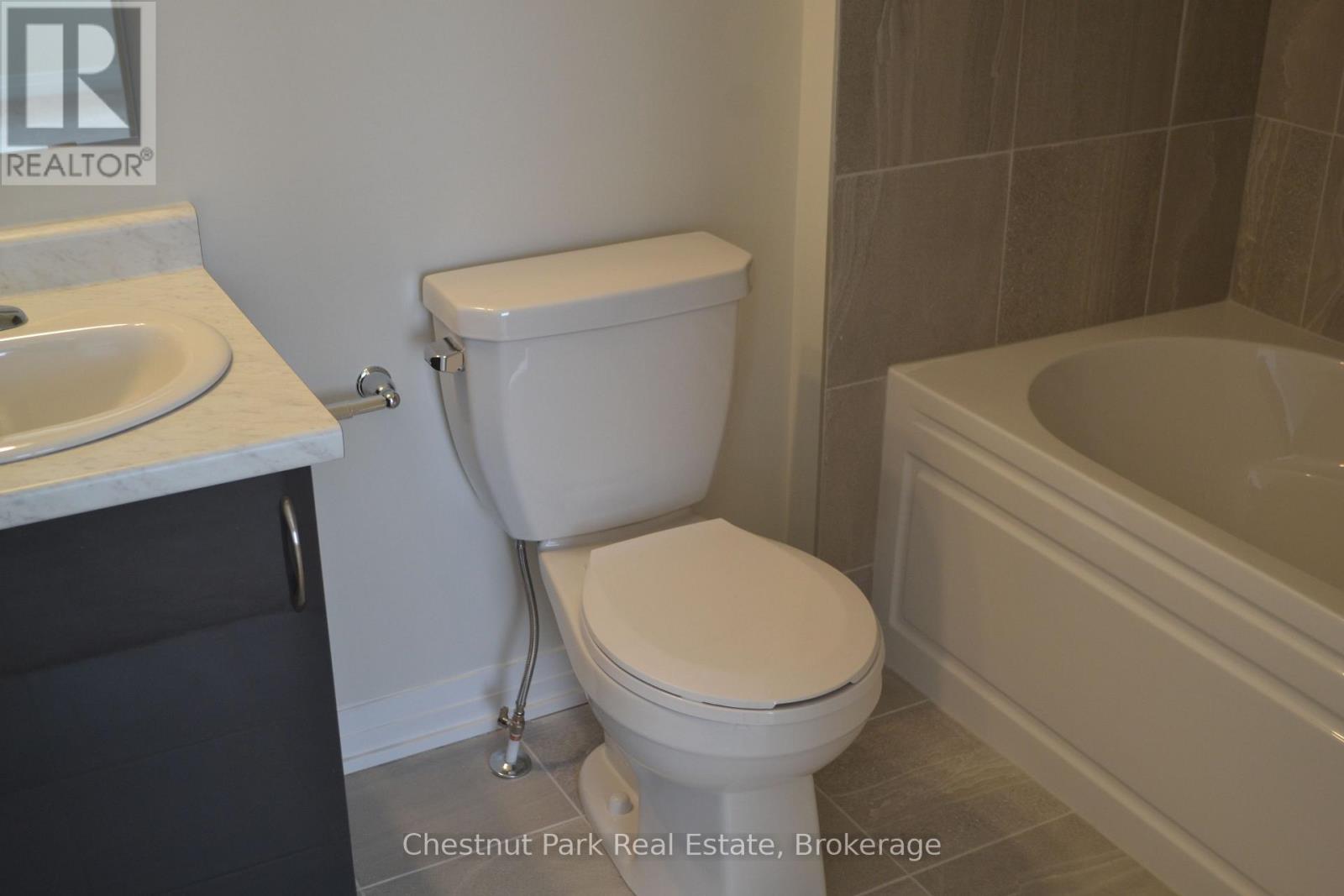 3035 Sandy Acres Avenue, Severn, Ontario  L3V 8R3 - Photo 25 - S11894875