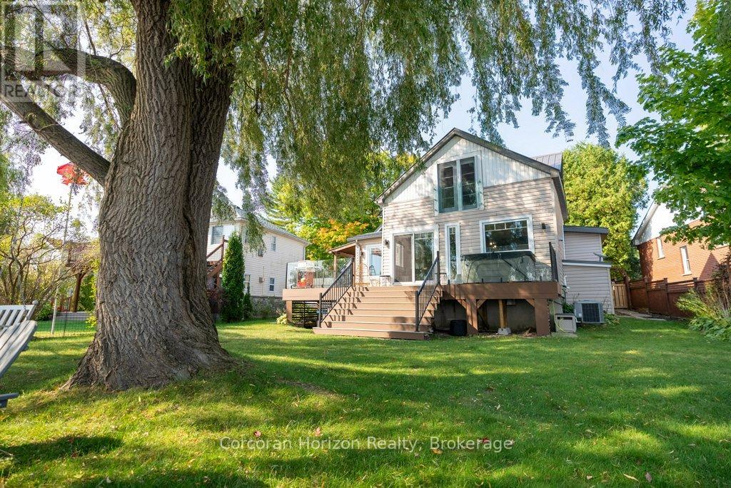 280 ROBINS POINT ROAD, Tay, Ontario