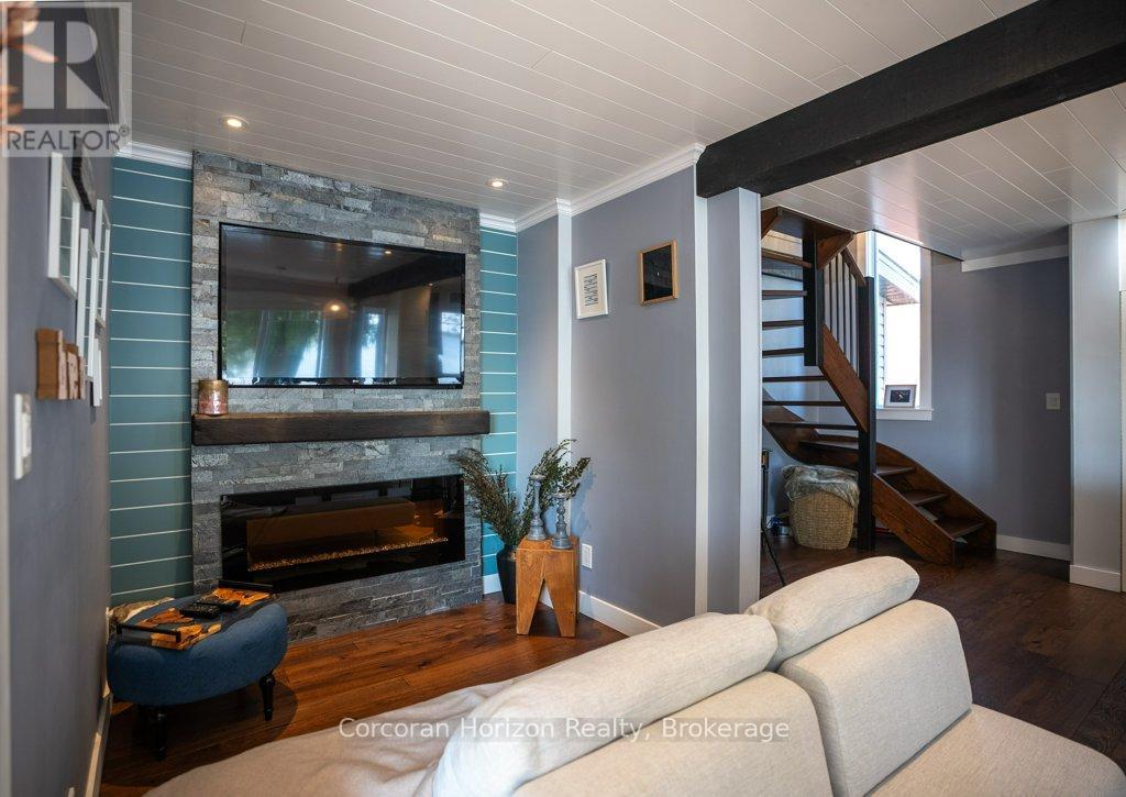 280 Robins Point Road, Tay, Ontario  L0K 2A0 - Photo 16 - S11894905