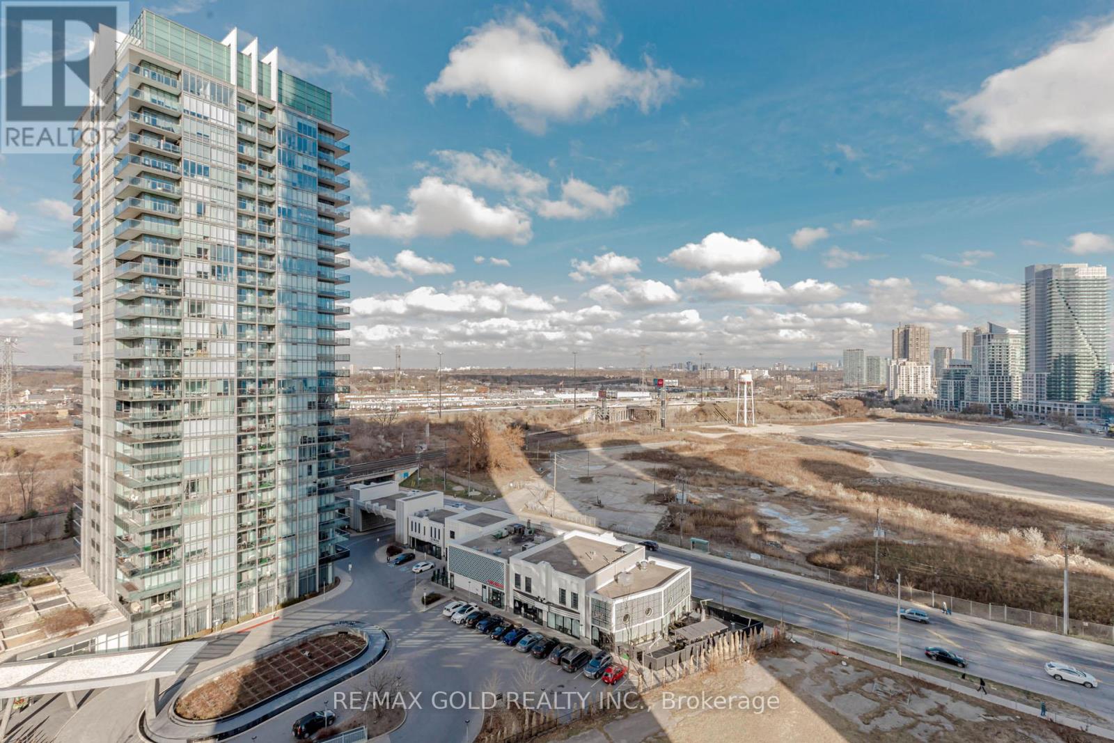 1307 - 36 Park Lawn Road, Toronto, Ontario  M8V 0E5 - Photo 1 - W11894920