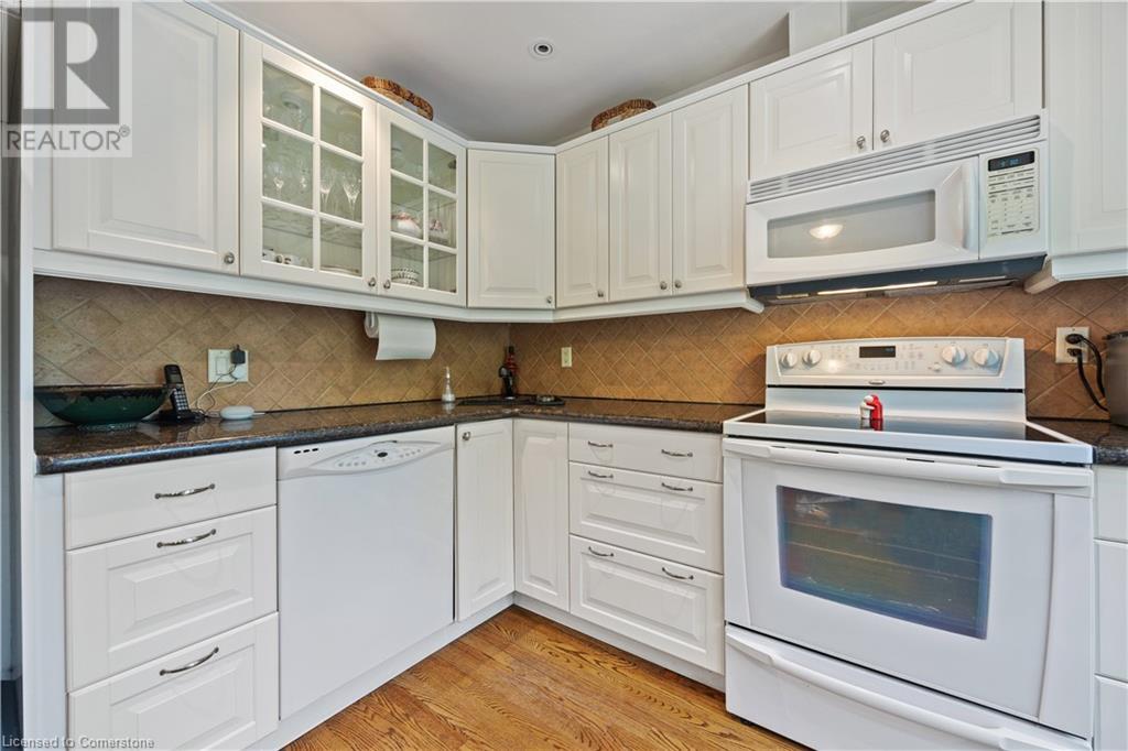 Property at 473 BLATHWAYTE Lane image 5