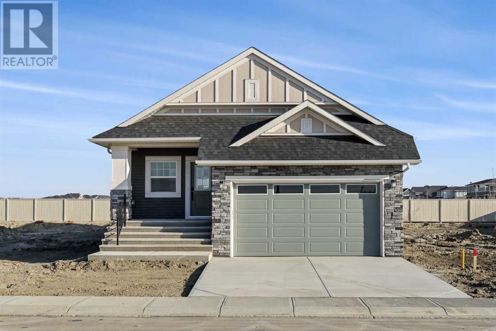 354 Baywater Common Sw, Airdrie, Alberta  T4B 0A7 - Photo 1 - A2165510