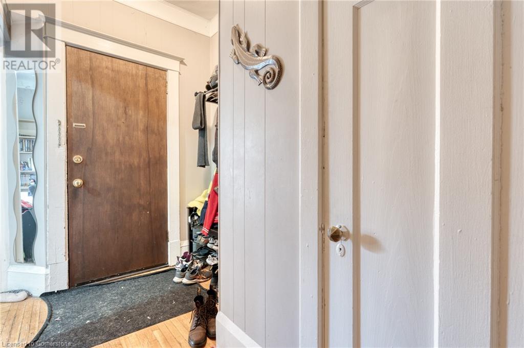 34 Sherman Avenue S, Hamilton, Ontario  L8M 2P4 - Photo 3 - 40685631
