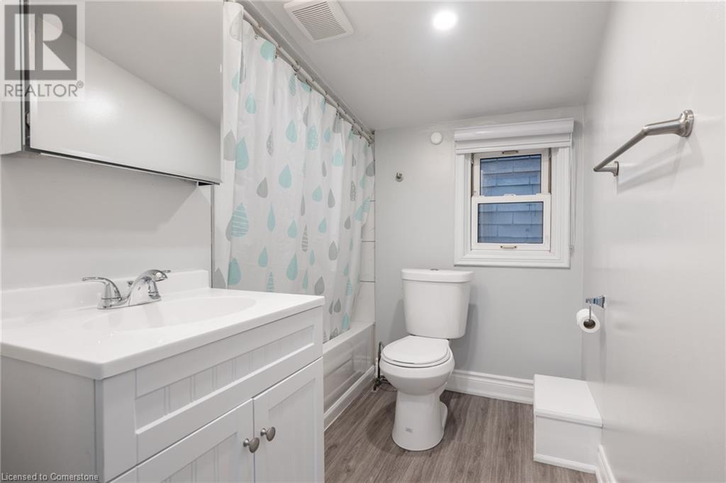 34 Sherman Avenue S, Hamilton, Ontario  L8M 2P4 - Photo 39 - 40685631