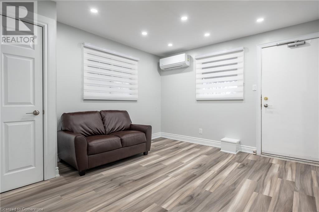 34 Sherman Avenue S, Hamilton, Ontario  L8M 2P4 - Photo 30 - 40685621