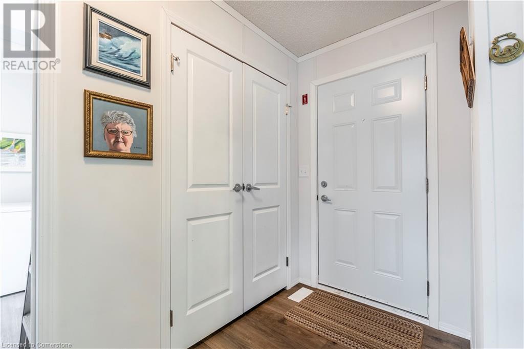 Property at 17 BENT WILLOW Court image 5