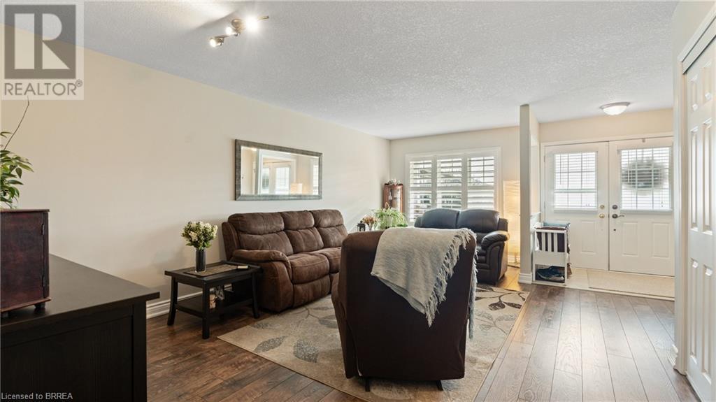 45 Waldie Crescent, Brantford, Ontario  N3T 0N5 - Photo 7 - 40685568