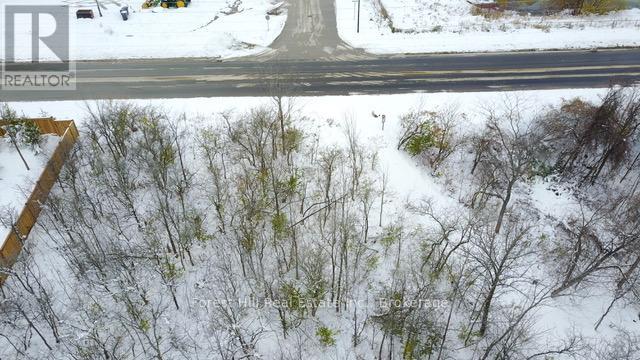 124 Interlaken Court, Blue Mountains, Ontario  L9Y 0B8 - Photo 2 - X11895020