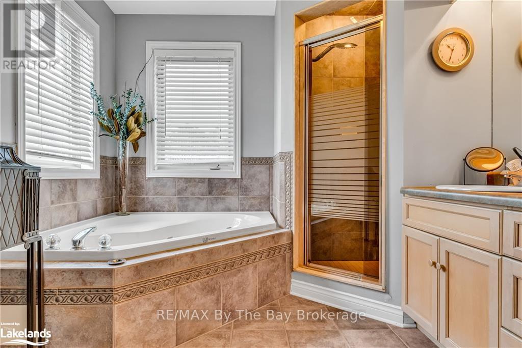 5335 Cosentino Gardens, Mississauga, Ontario  L4Z 3Z3 - Photo 25 - W10438816