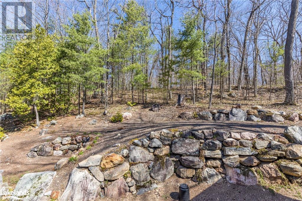 1017 Dark Bay Road, Muskoka Lakes (Wood (Muskoka Lakes)), Ontario  P0C 1A0 - Photo 29 - X10895952