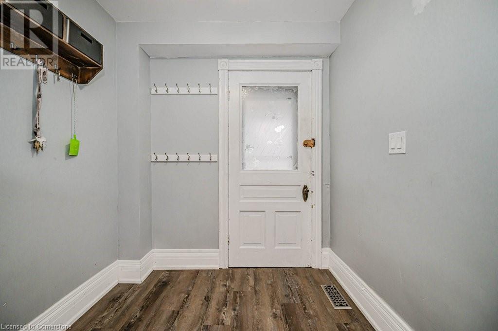 574 Clark Avenue, Burlington, Ontario  L7S 1N8 - Photo 7 - 40684960