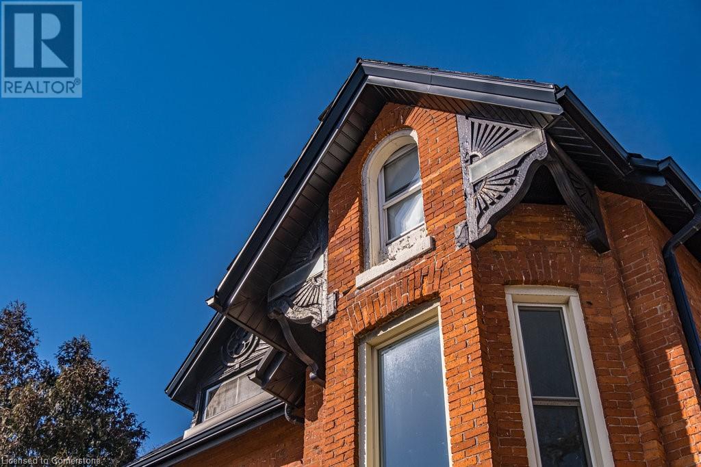 270 Queen Street S Unit# 2, Hamilton, Ontario  L8P 3T3 - Photo 3 - 40685594