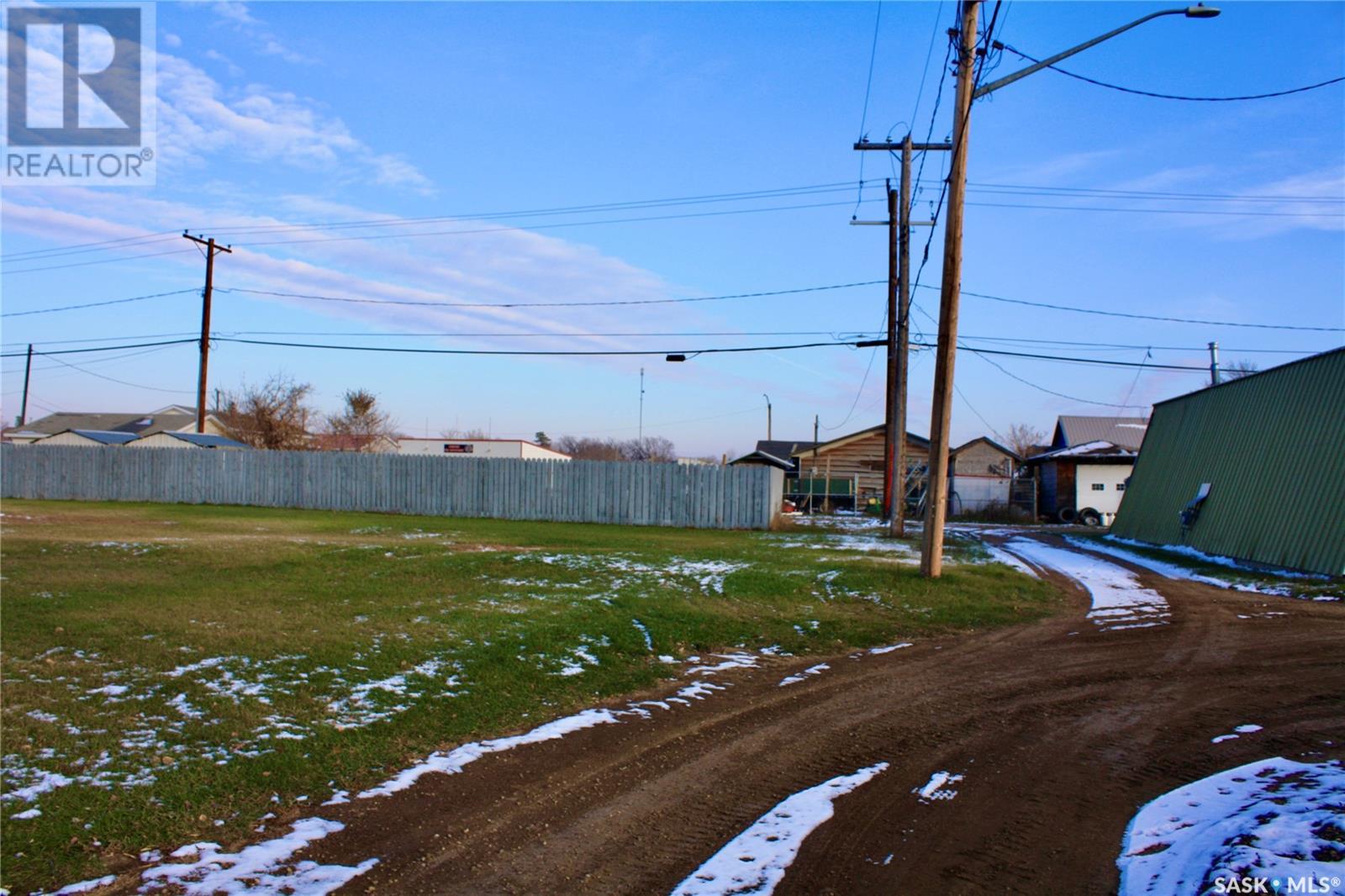 406 Second Street, Dundurn, Saskatchewan  S0K 1K0 - Photo 8 - SK990763