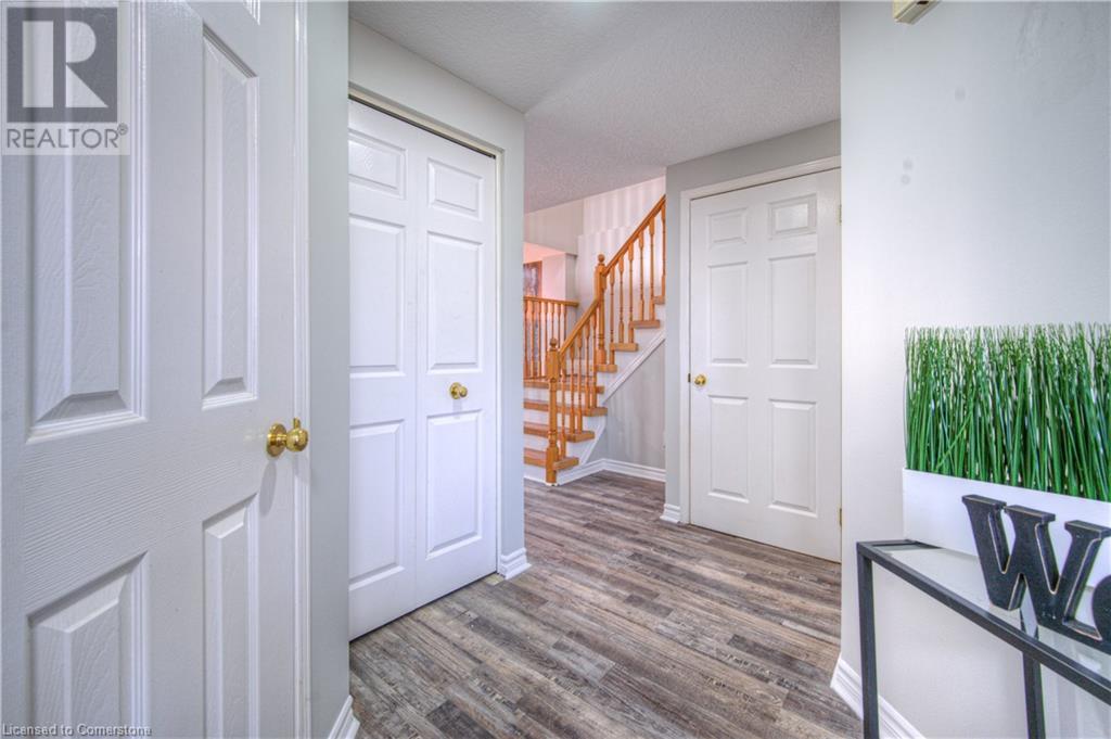 83 Bridlewreath StreetKitchener, Ontario  N2E 3V6 - Photo 3 - 40685600