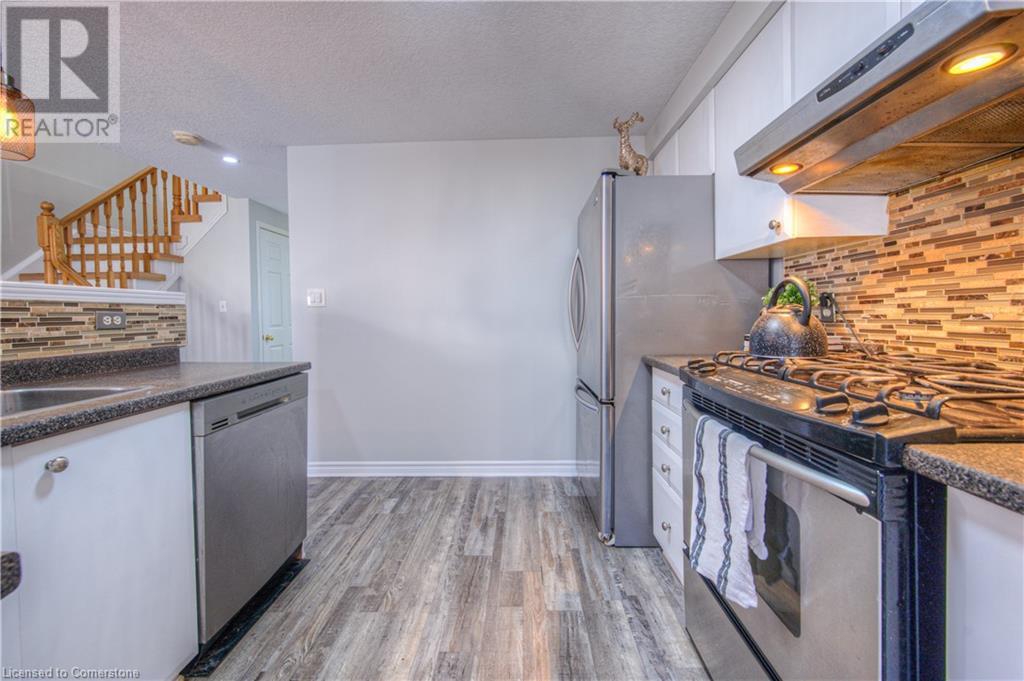 83 Bridlewreath StreetKitchener, Ontario  N2E 3V6 - Photo 9 - 40685600
