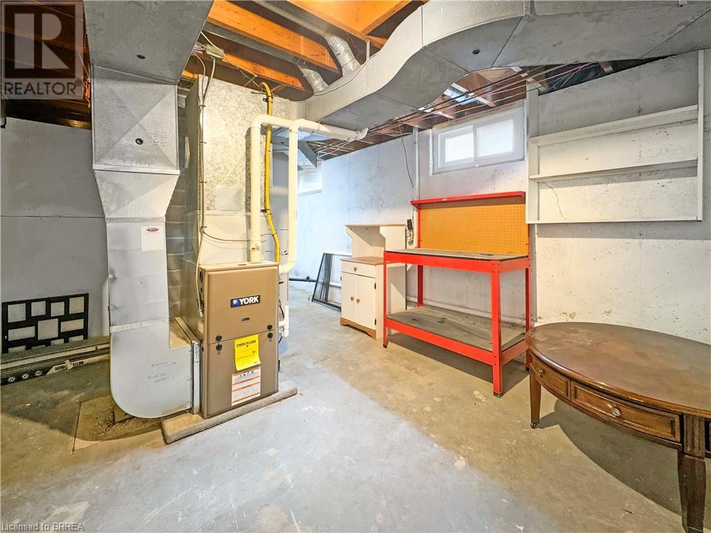 101 Ninth Avenue, Brantford, Ontario  N3S 1E6 - Photo 18 - 40685601