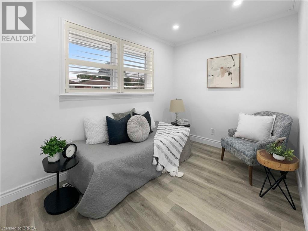 101 Ninth Avenue, Brantford, Ontario  N3S 1E6 - Photo 7 - 40685601