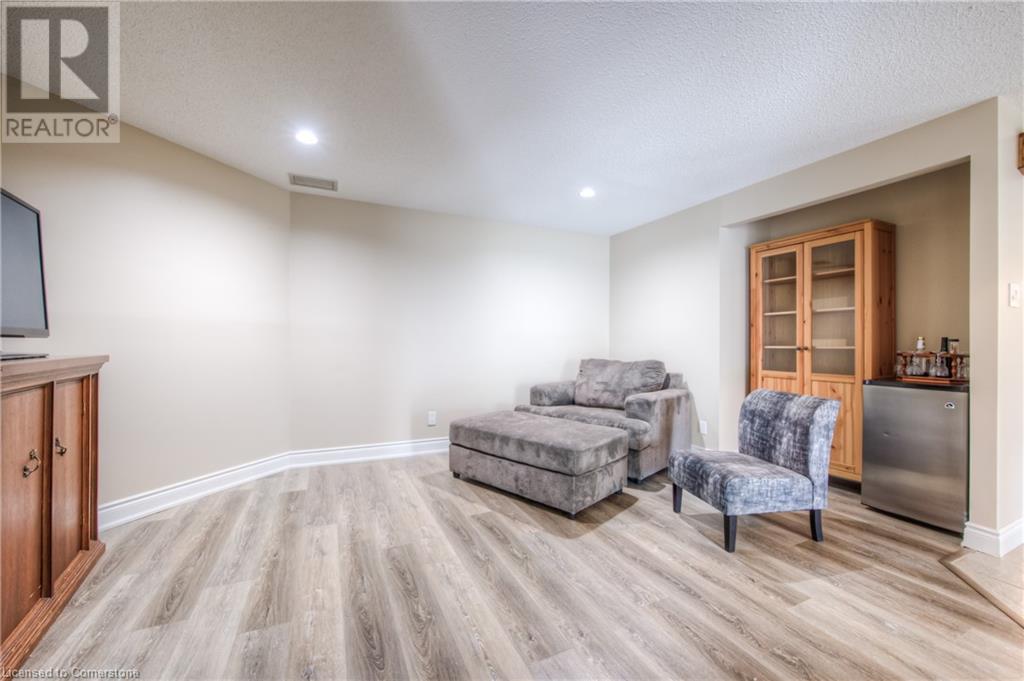 50 Blue Springs Drive Unit# 31, Waterloo, Ontario  N2J 4M4 - Photo 20 - 40685364