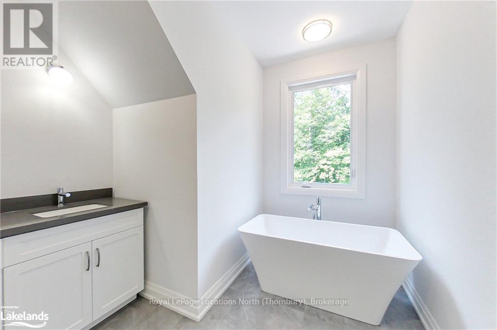 8 - 134 Landry Lane, Blue Mountains, Ontario  N0H 2P0 - Photo 8 - X10440397