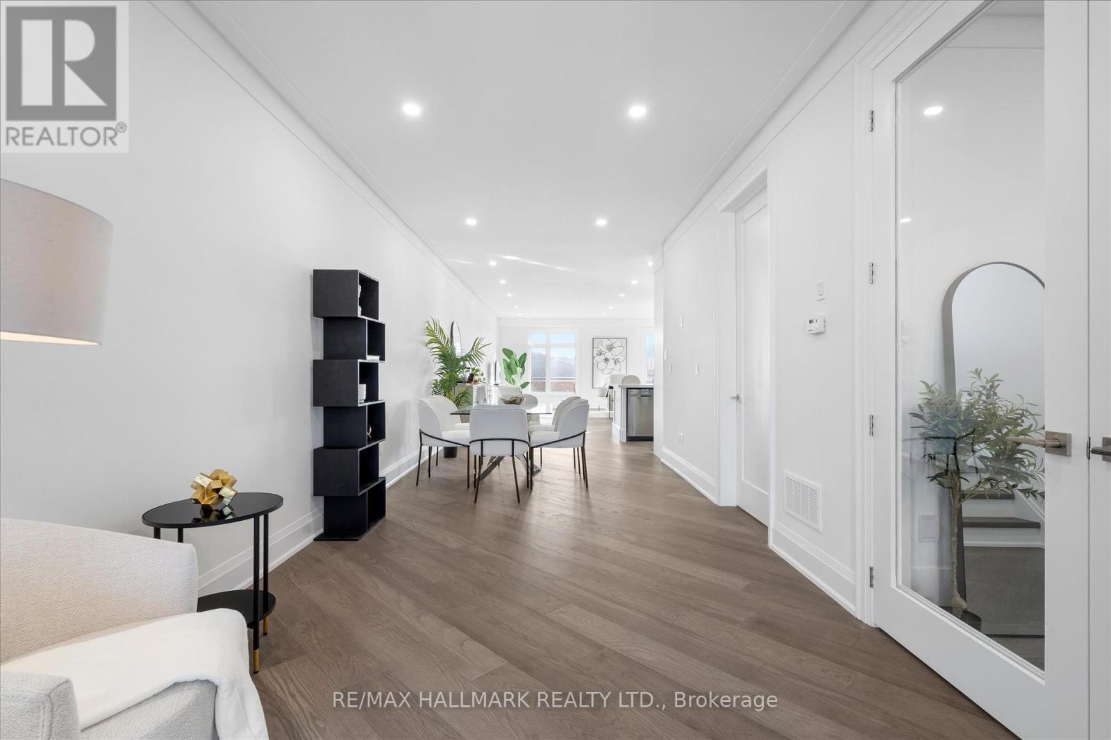Property at 1B - 27 ANTONIO COURT image 4