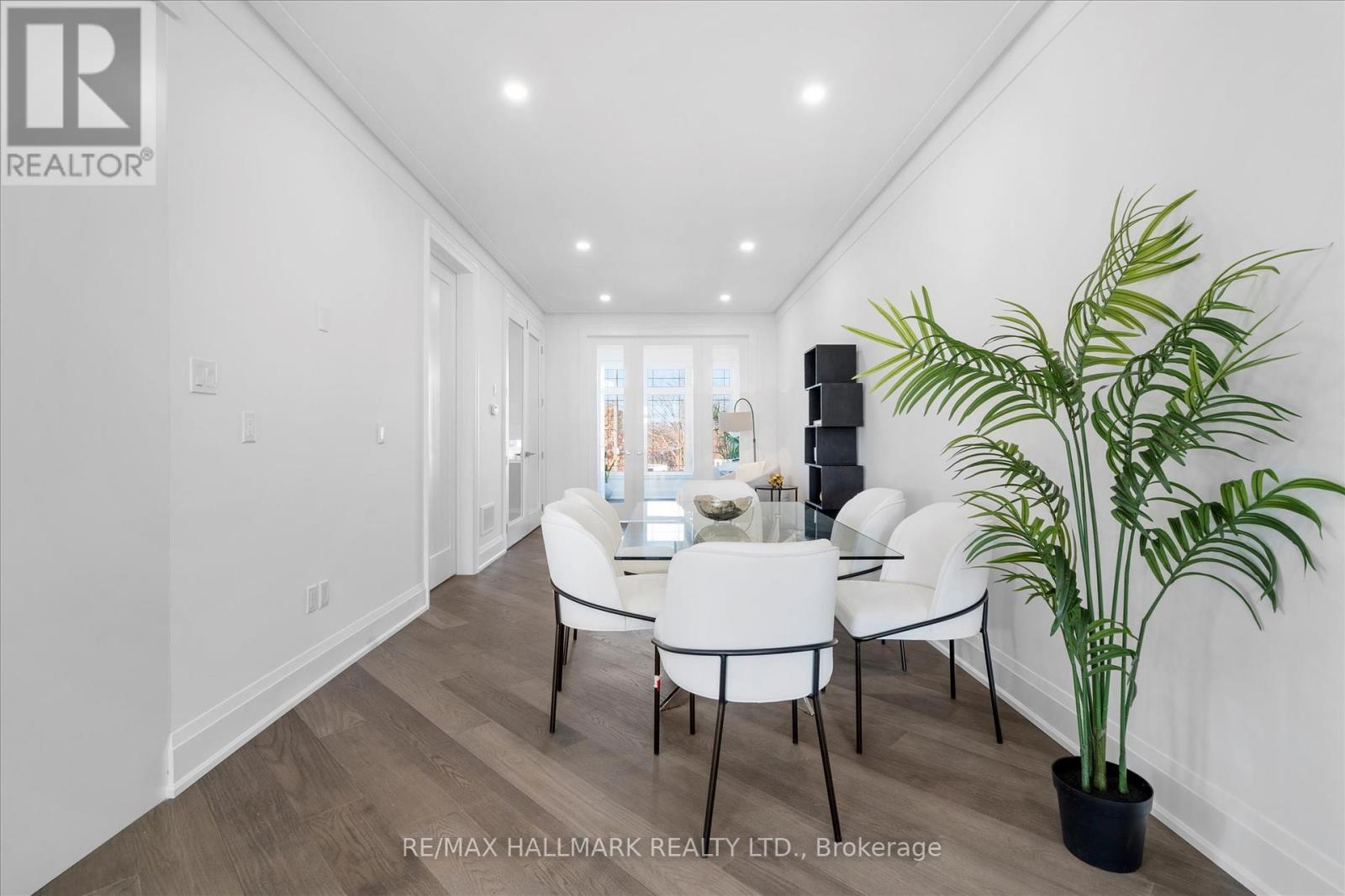 Property at 1B - 27 ANTONIO COURT image 5
