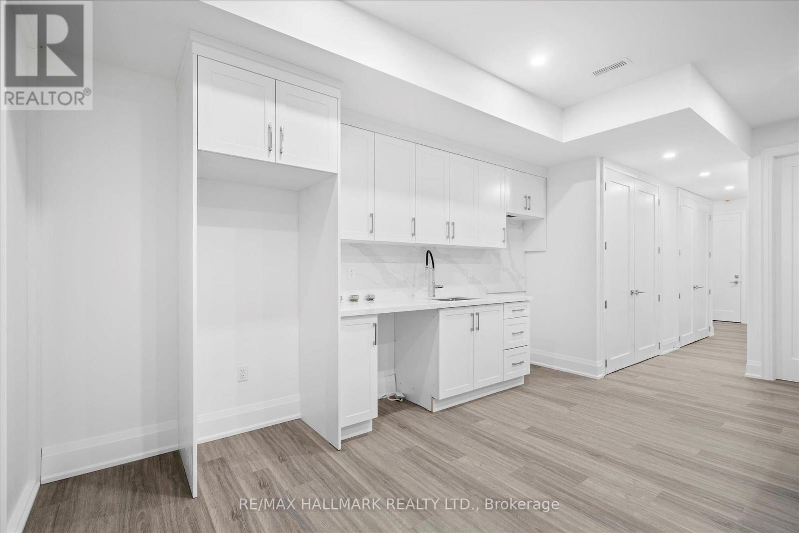 17 Antonio Court, Toronto, Ontario  M9L 2J7 - Photo 34 - W11895290